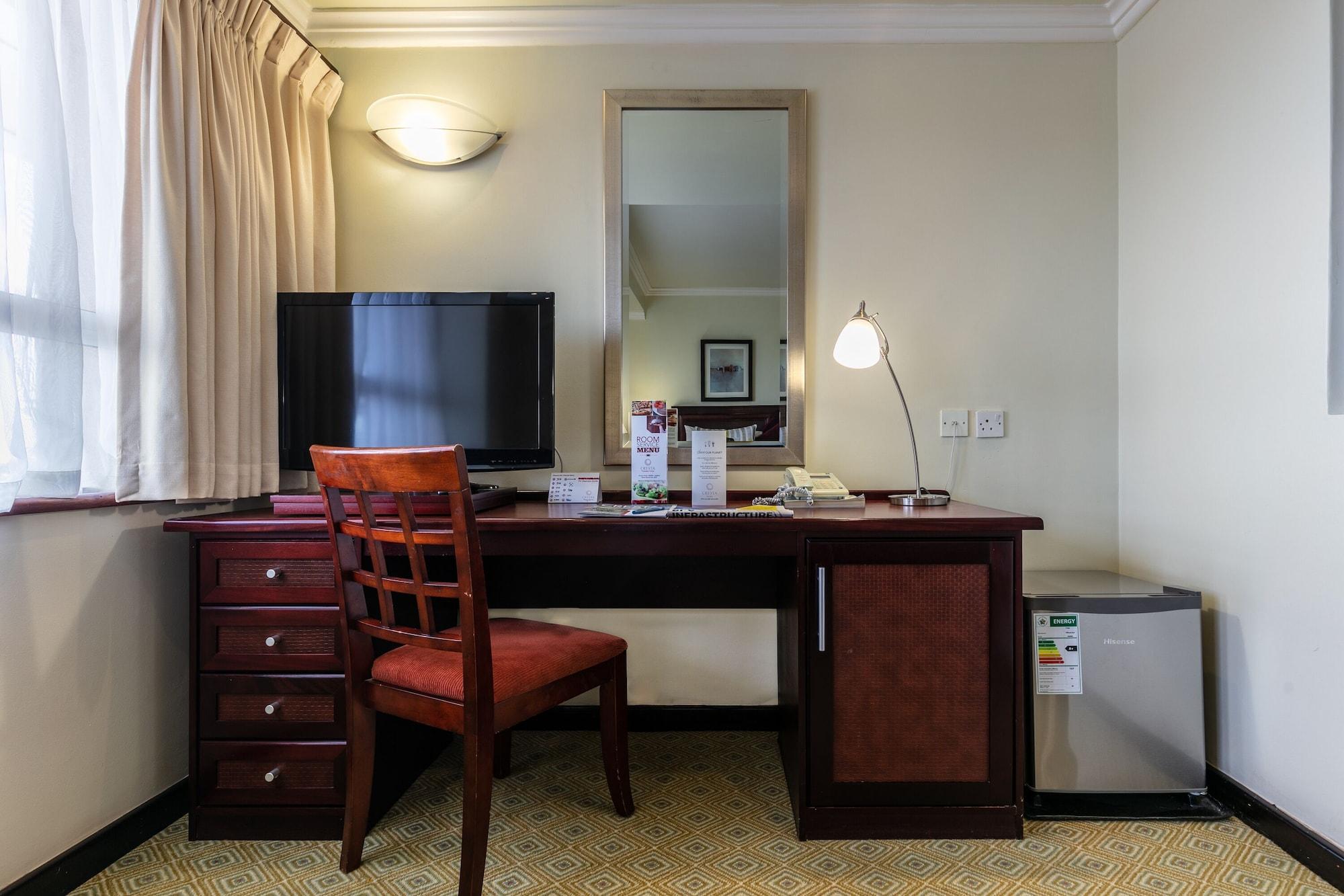 Cresta President Hotel Γκαμπορόνε Εξωτερικό φωτογραφία